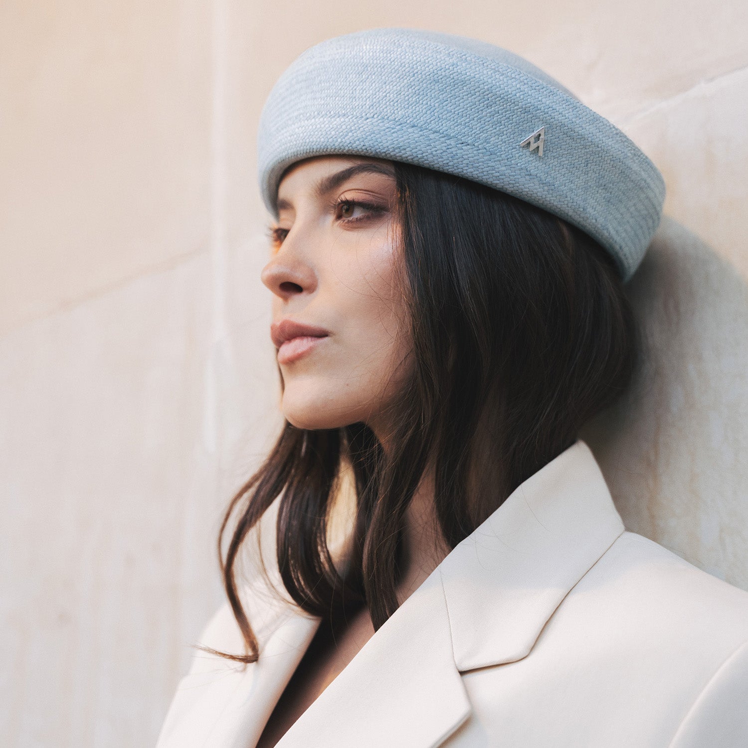PILLBOX LIGHT BLUE
